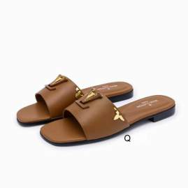 Picture of Louis Vuitton Slippers _SKULVsz35-40NW0401448